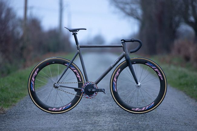 bike model image