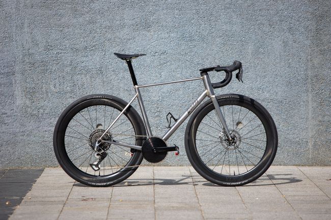 bike model image